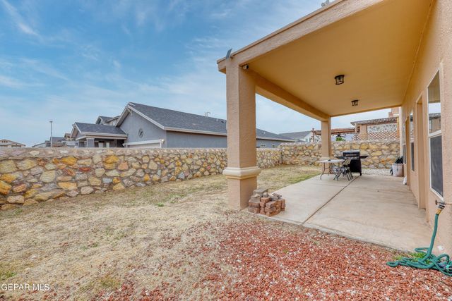 5448 MANUEL GAMEROS Drive, El Paso, TX 79934