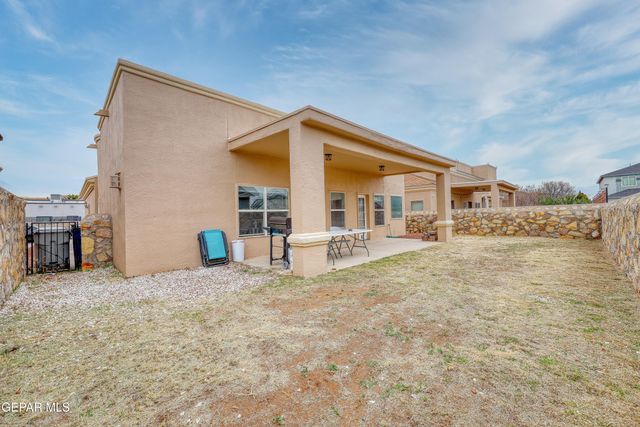 5448 MANUEL GAMEROS Drive, El Paso, TX 79934