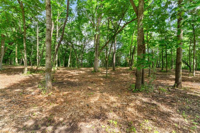 2xx Cove Road, Hudson, WI 54016