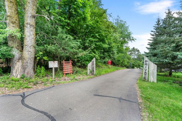 2xx Cove Road, Hudson, WI 54016