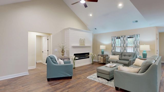 3 Ramblewood Lane, Wedgefield, SC 29168