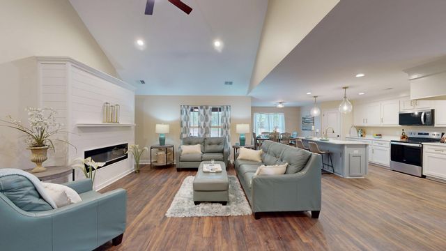 3 Ramblewood Lane, Wedgefield, SC 29168