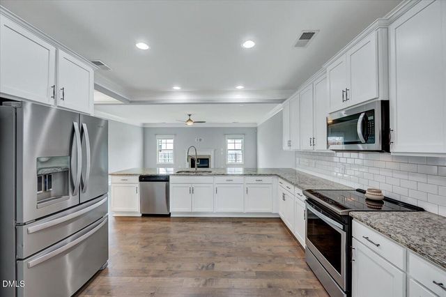 372 Sugarpine Trail, Clayton, NC 27520