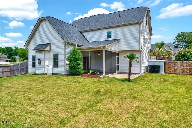 372 Sugarpine Trail, Clayton, NC 27520