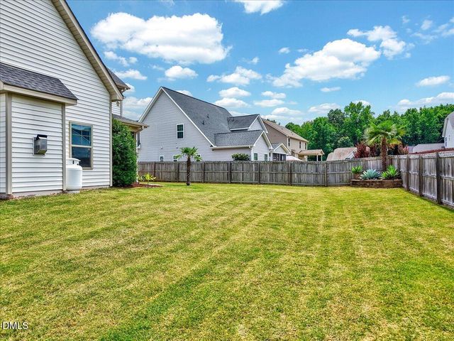 372 Sugarpine Trail, Clayton, NC 27520
