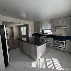 334 E Cedar Avenue 201, Burbank, CA 91502