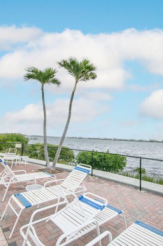 1502 S Lakeside Drive 410, Lake Worth Beach, FL 33460