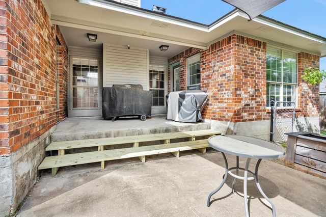 2009 Cobblestone Lane, Bryan, TX 77807