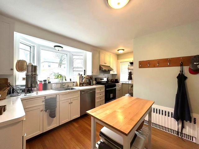 142 Jackson 0, Newton, MA 02459