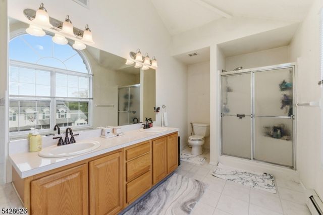 30 Elinora Dr, Wanaque Boro, NJ 07465