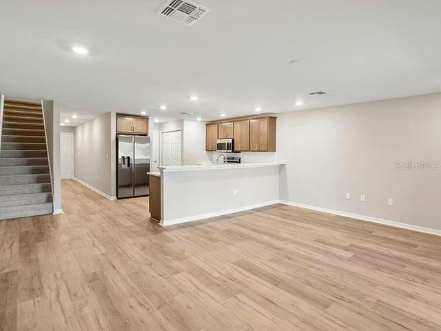 2752 IDYLL LAKES CIRCLE, Plant City, FL 33566