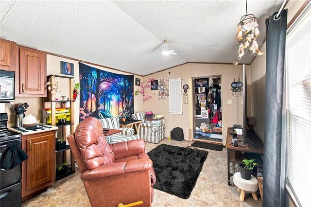 157 Neal Valley Lane, Commerce, GA 30530