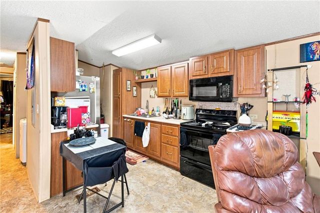 157 Neal Valley Lane, Commerce, GA 30530