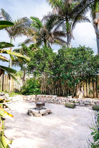 2445 NE 16th Court, Jensen Beach, FL 34957