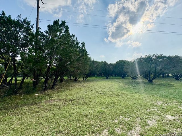 1160 WHISPERING Whispering Water, Spring Branch, TX 78070