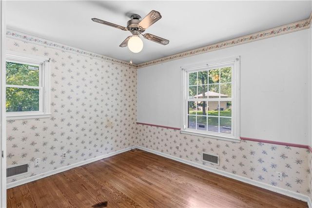 10142 Bennington Avenue, Kansas City, MO 64134