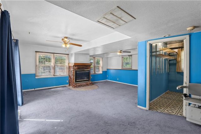 10142 Bennington Avenue, Kansas City, MO 64134
