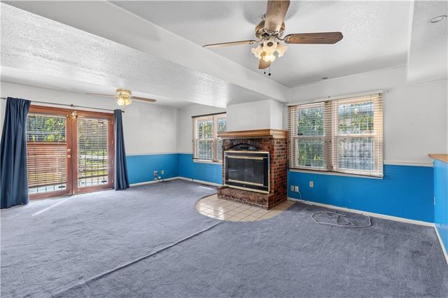 10142 Bennington Avenue, Kansas City, MO 64134