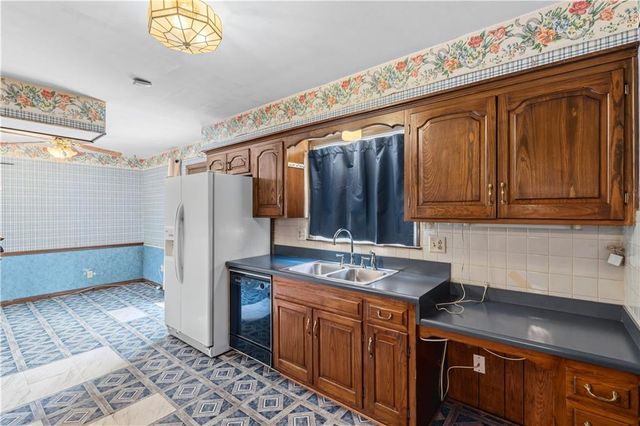 10142 Bennington Avenue, Kansas City, MO 64134
