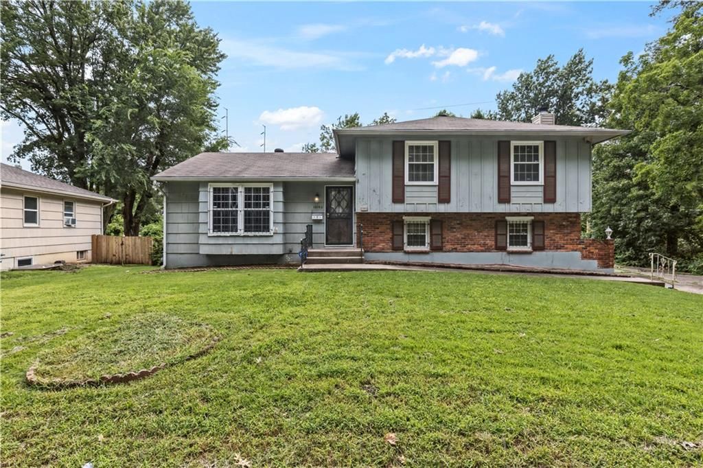 10142 Bennington Avenue, Kansas City, MO 64134