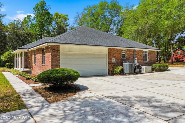 2478 HALPERNS Way, Middleburg, FL 32068