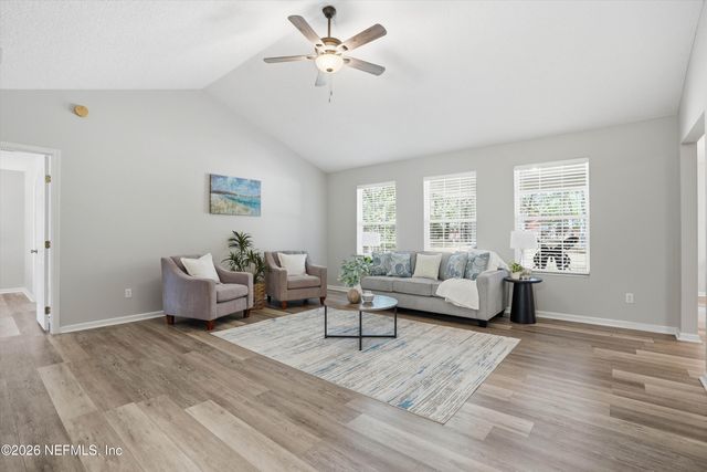 2478 HALPERNS Way, Middleburg, FL 32068