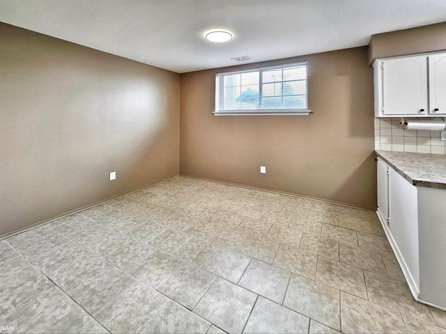 8161 DENWOOD Drive, Sterling Heights, MI 48312