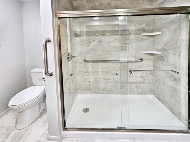 8161 DENWOOD Drive, Sterling Heights, MI 48312