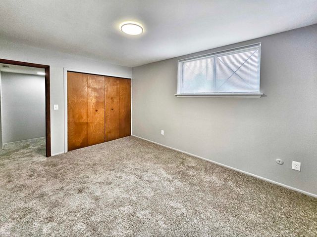 8161 DENWOOD Drive, Sterling Heights, MI 48312