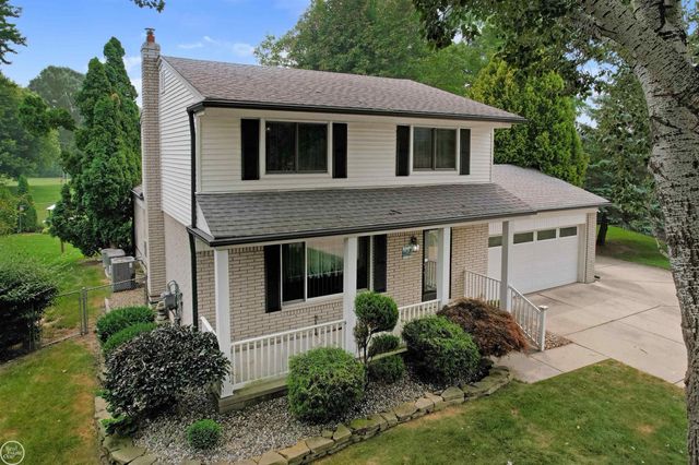 41970 Jason Drive, Clinton Township, MI 48038