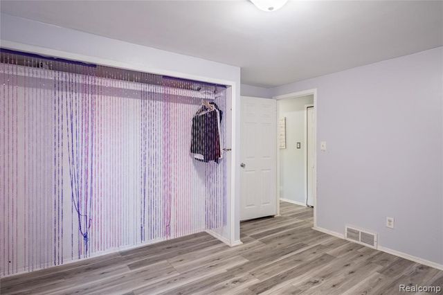 39912 Edmundton Drive, Canton, MI 48187