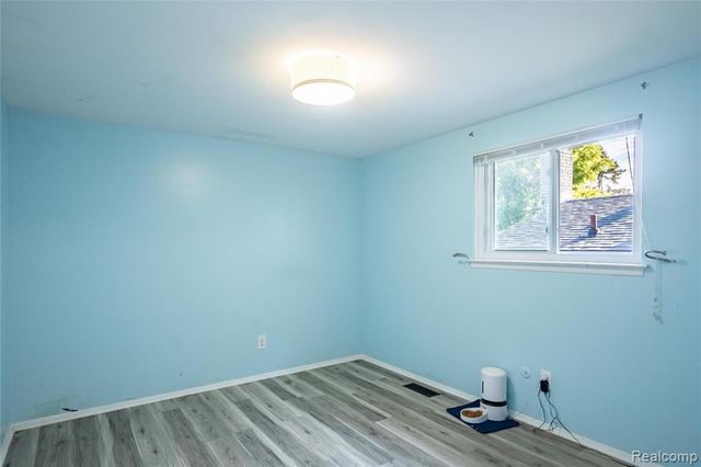 39912 Edmundton Drive, Canton, MI 48187