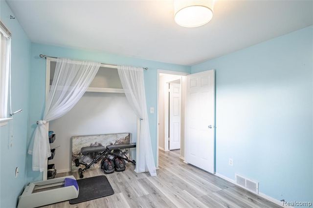 39912 Edmundton Drive, Canton, MI 48187