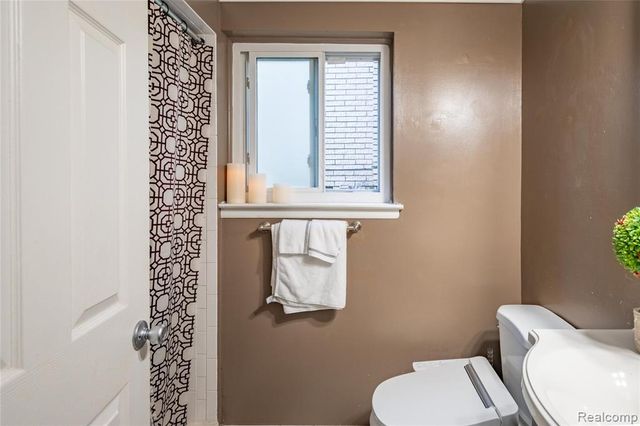 39912 Edmundton Drive, Canton, MI 48187