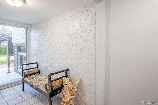 39912 Edmundton Drive, Canton, MI 48187