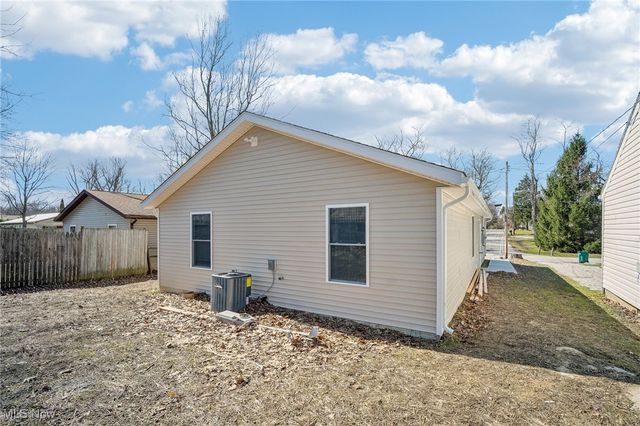 498 Fairlawn Avenue, Painesville, OH 44077