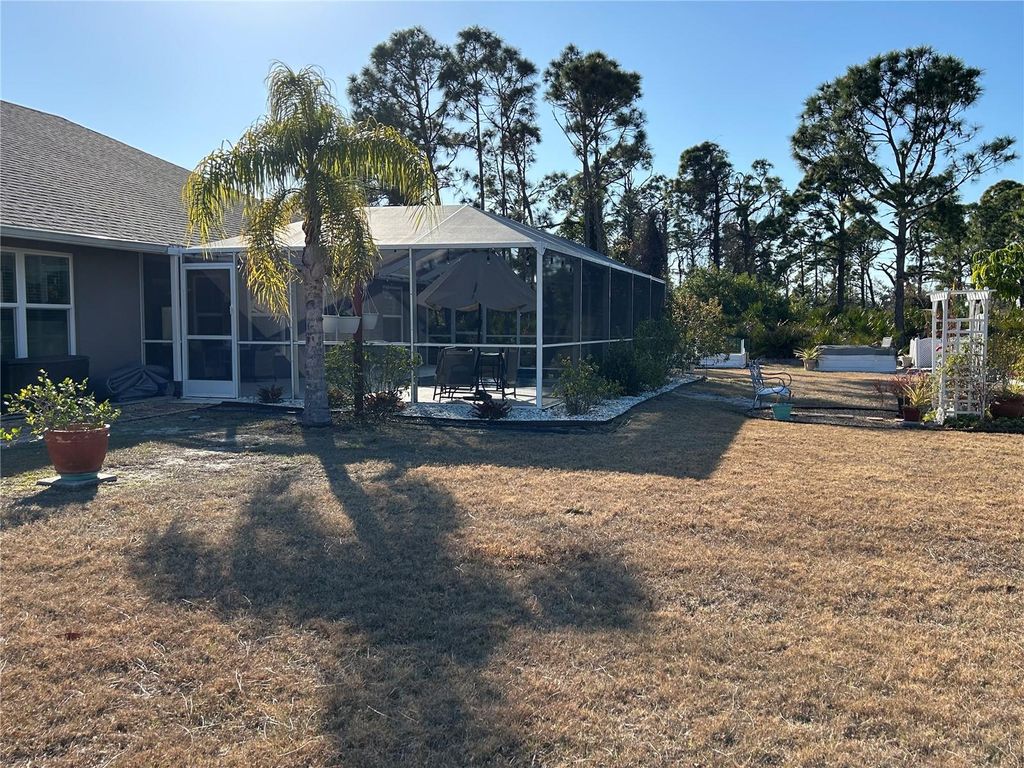 Image 22 of property listing at 108 BERYL DRIVE, Rotonda West, FL 33947