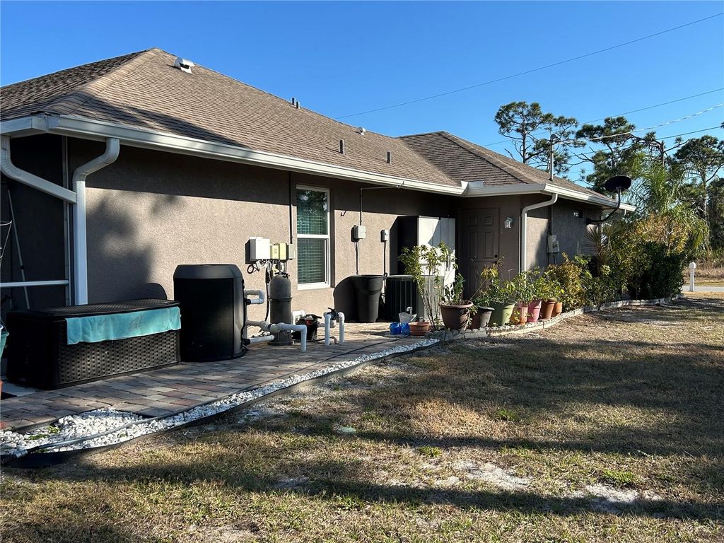 Image 26 of property listing at 108 BERYL DRIVE, Rotonda West, FL 33947
