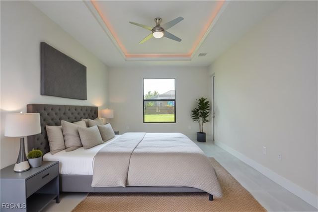 19 NW 14th PL, Cape Coral, FL 33993