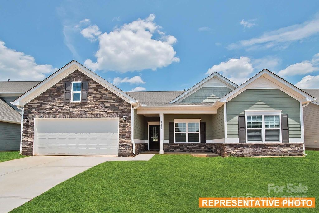 12013 Muscadine Court, Midland, NC 28107