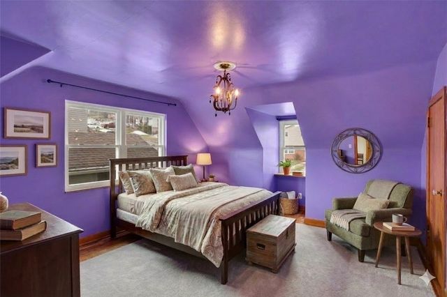 114 S 8th St, Youngwood, PA 15697