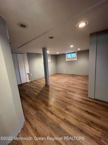 432 Harnell Avenue, Oakhurst, NJ 07755