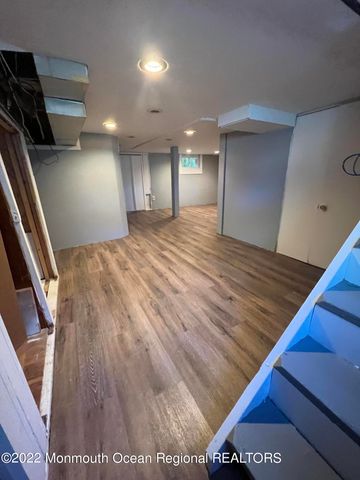 432 Harnell Avenue, Oakhurst, NJ 07755