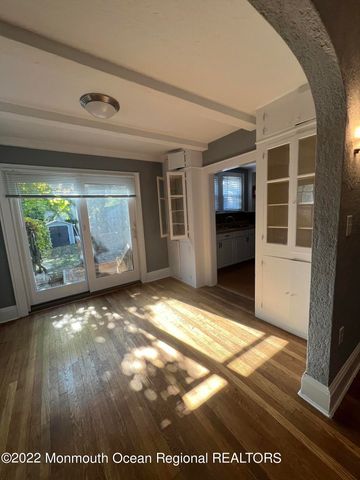 432 Harnell Avenue, Oakhurst, NJ 07755