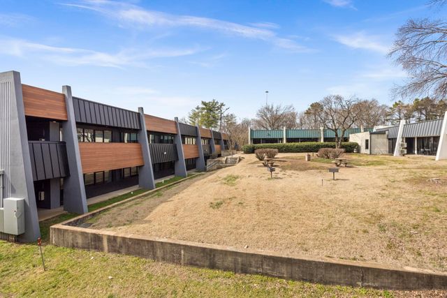 295 Plus Park Blvd Unit 212, Nashville, TN 37217