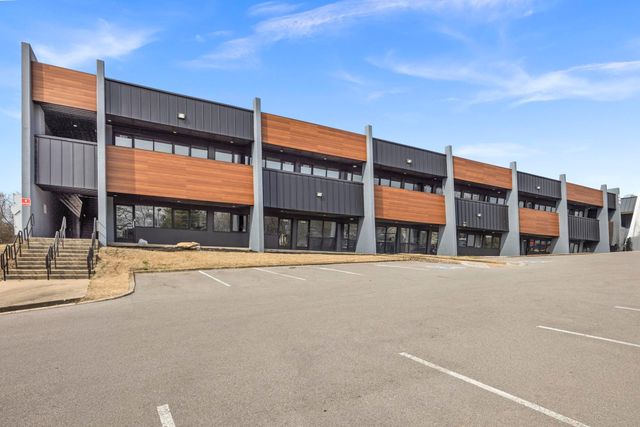 295 Plus Park Blvd Unit 212, Nashville, TN 37217