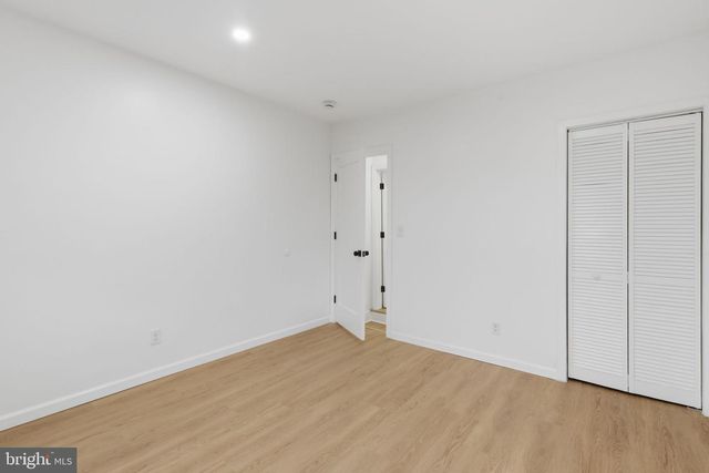 3033 BARCLAY ST, Baltimore, MD 21218