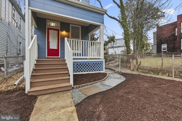 3033 BARCLAY ST, Baltimore, MD 21218