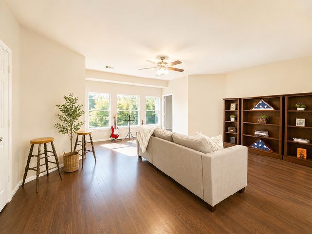 22506 Country Cove Lane, Katy, TX 77494