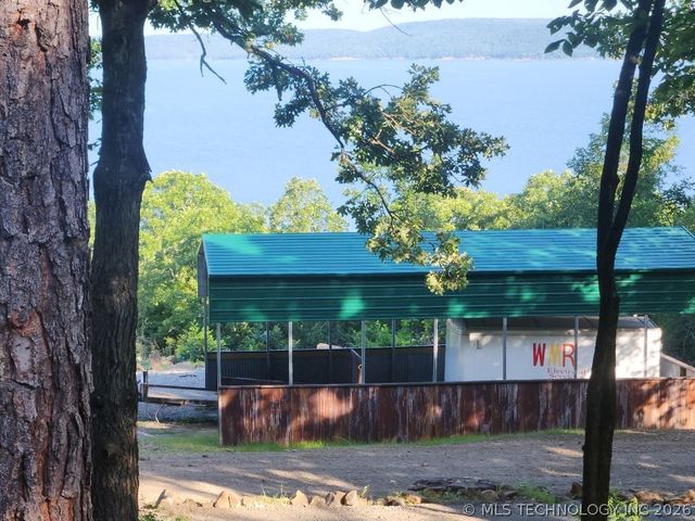 178 N BK 1900 Road, Eufaula, OK 74432